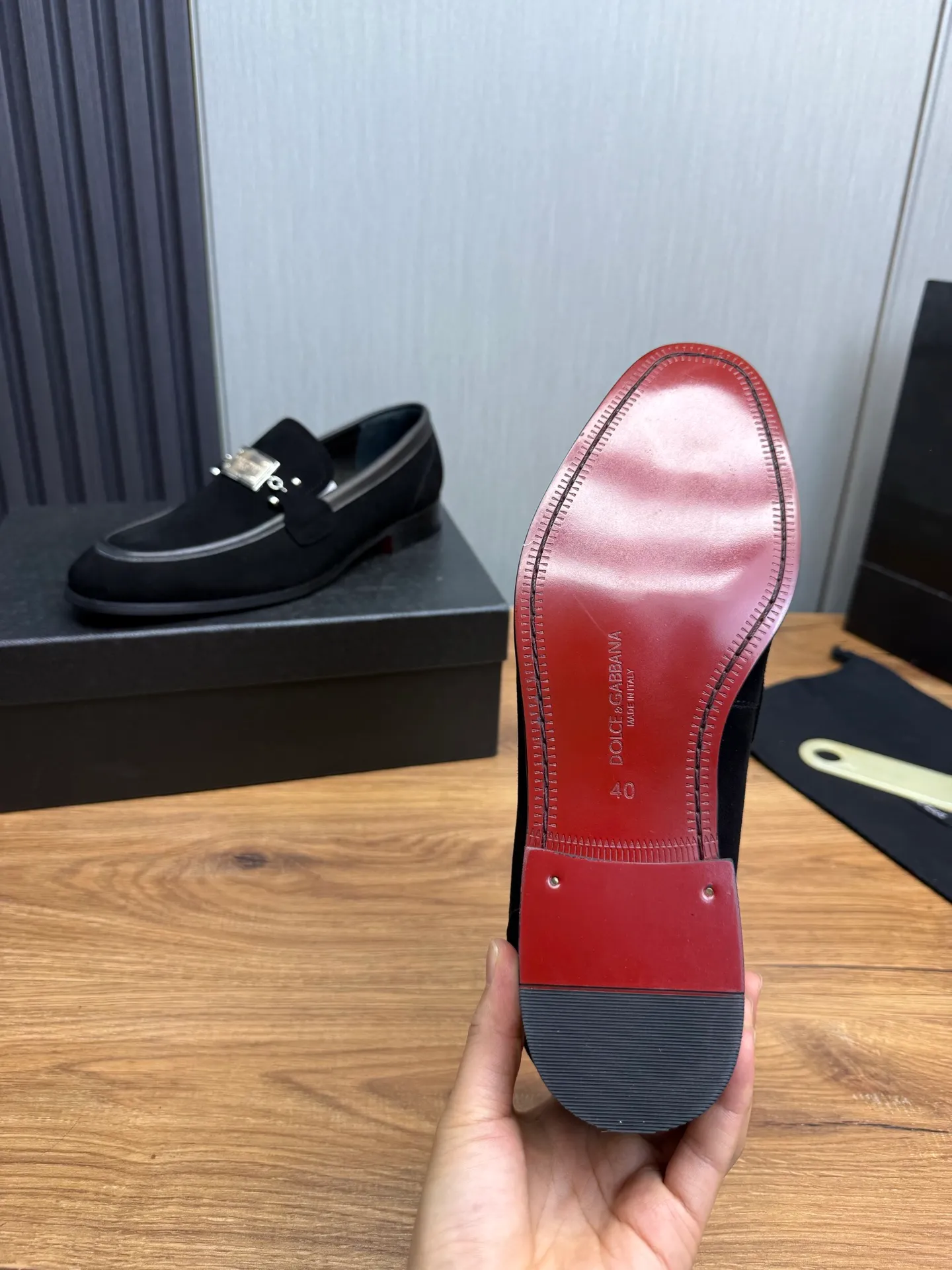 Factory price 520💰 Dolce&G .DG men's loafers👞 Classic and fashionable style, embellished with personalized DG logo. Imported cowhide, open-edge beaded cowhide, cowhide lining, original non-slip and wear-resistant outsole Size: 39-44 (customized at 38.45)